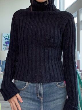 Brandy Melville Navy Ribbed Turtleneck Sweater